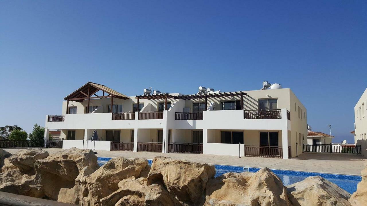 2 Bedroom Poolside Apartment E9 Pegeia Exterior foto