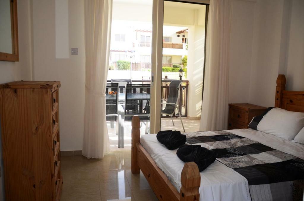 2 Bedroom Poolside Apartment E9 Pegeia Exterior foto